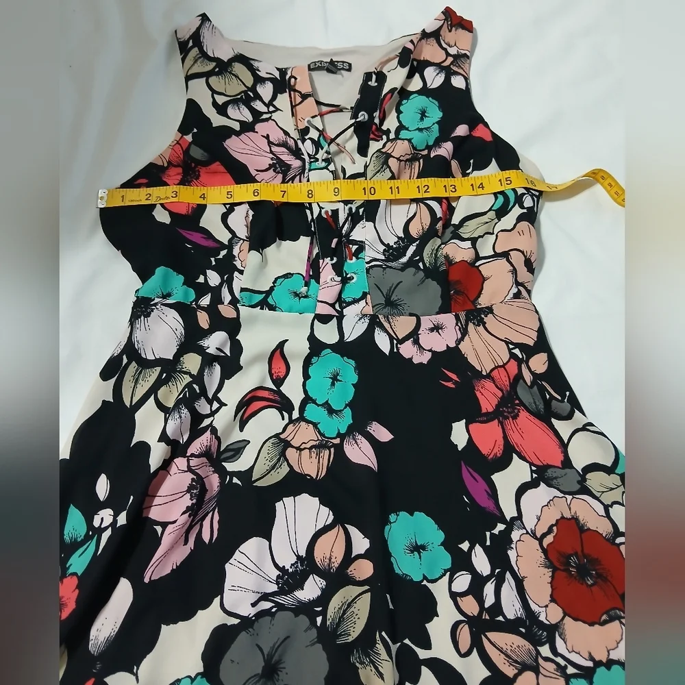 Express Multicolor Floral Mini‎ Dress